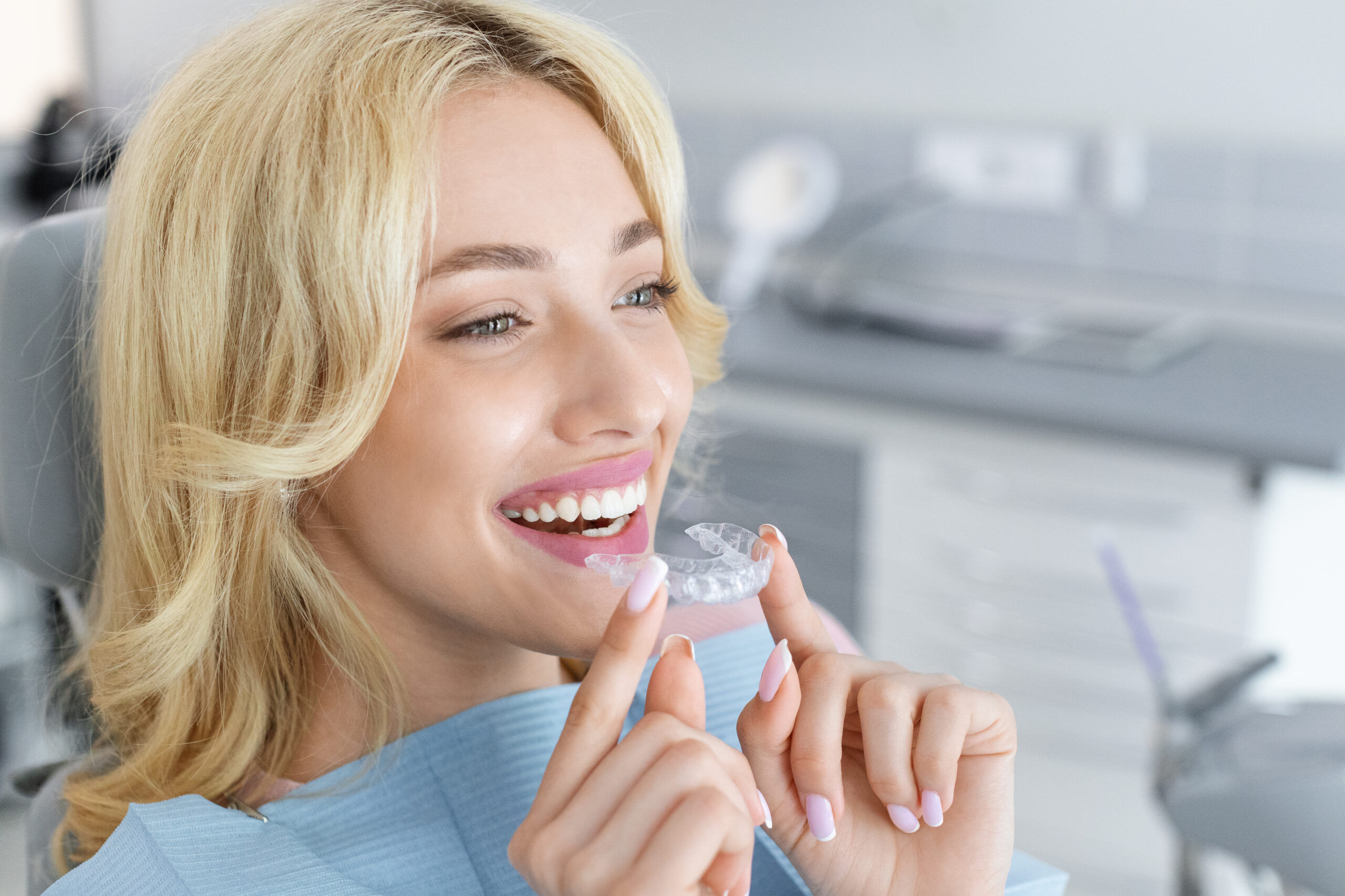 Can-Invisalign-Really-Fit-Into-a-Busy-Lifestyle-scaled